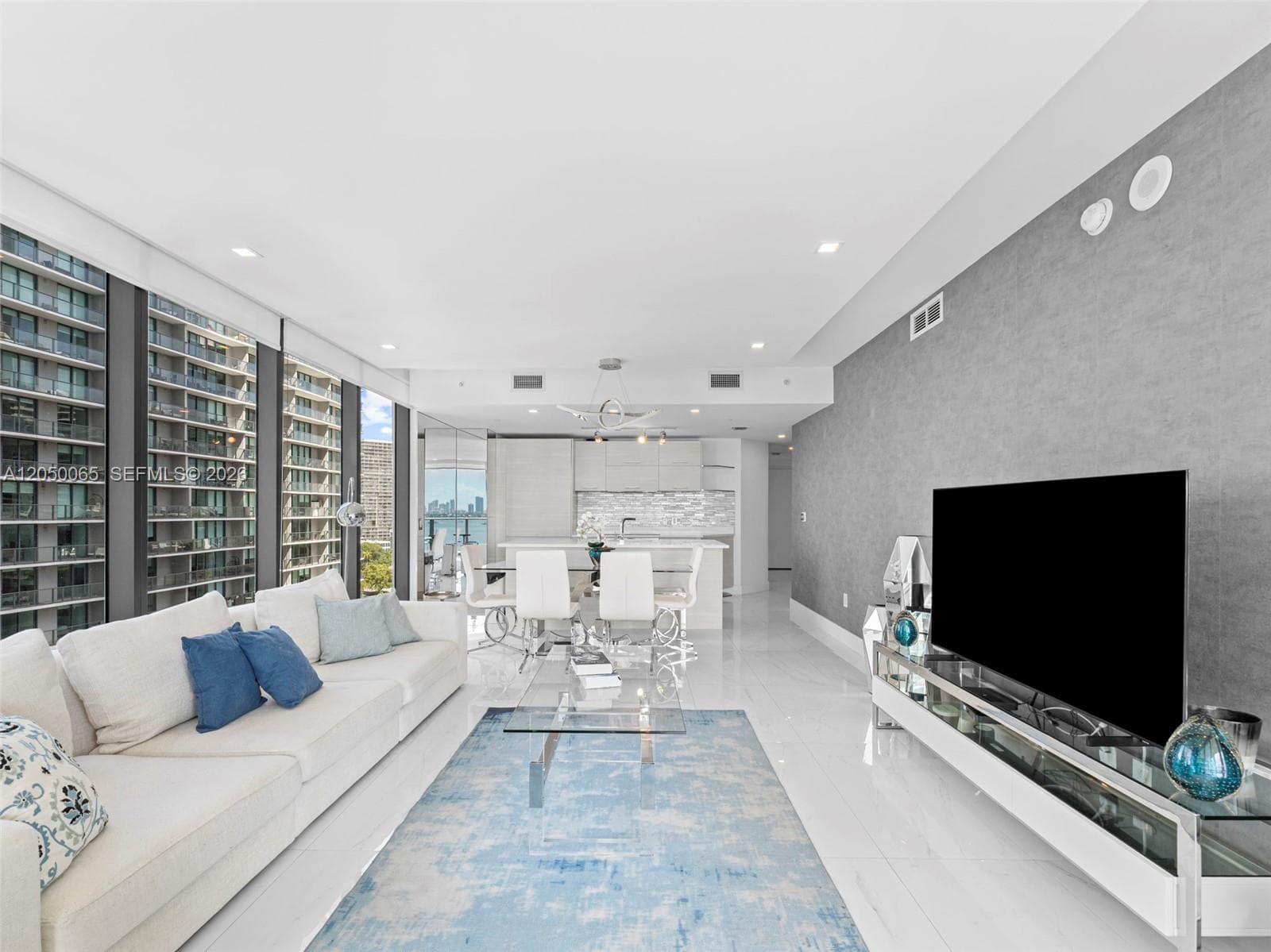 650 NE 32nd St # 1201, Miami, FL 33137 photo 5