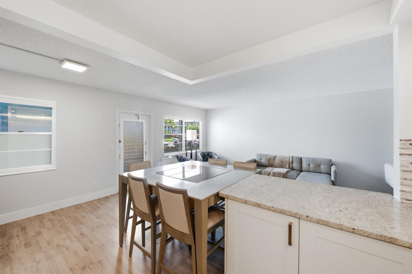1048 Lincoln C, Boca Raton FL 33434 photo 4
