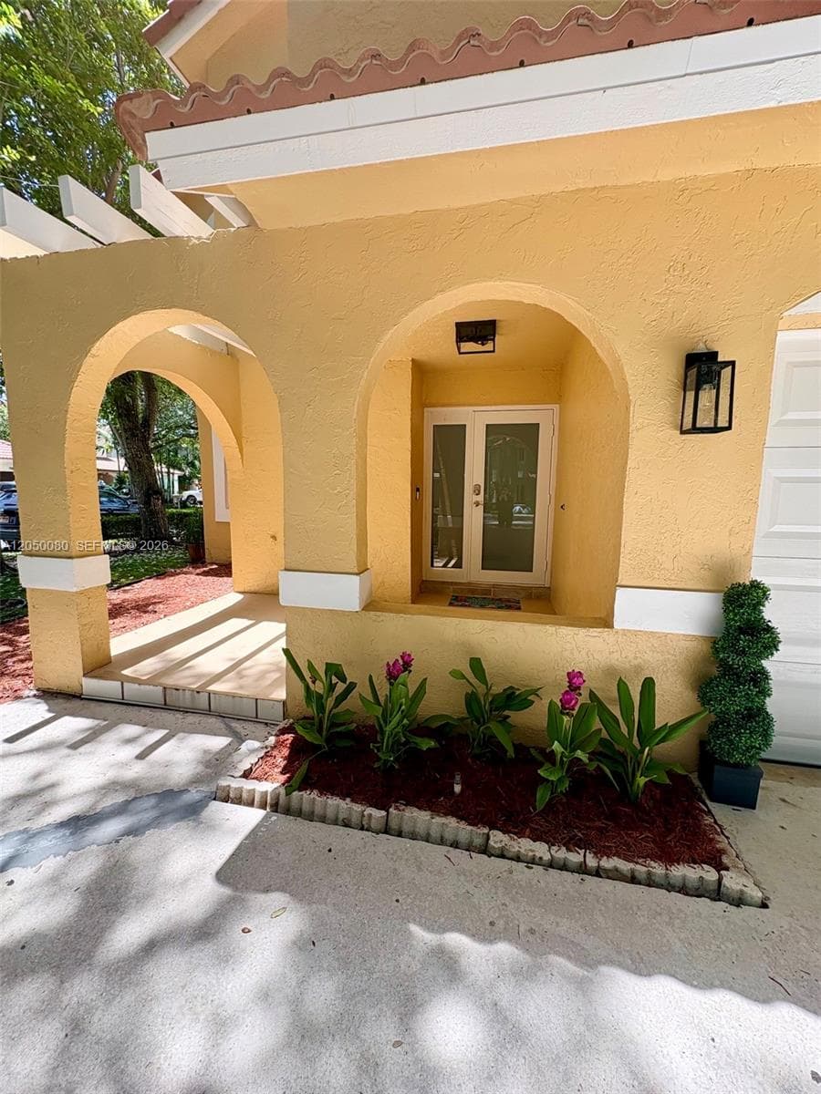9833 NW 5th Ct, Plantation FL 33324 photo 5