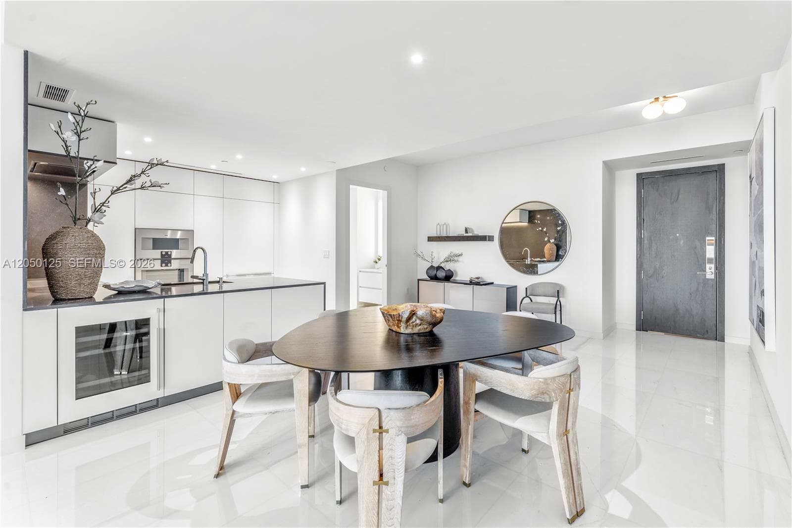300 Biscayne Blvd Way # 4309, Miami FL 33131 photo 4