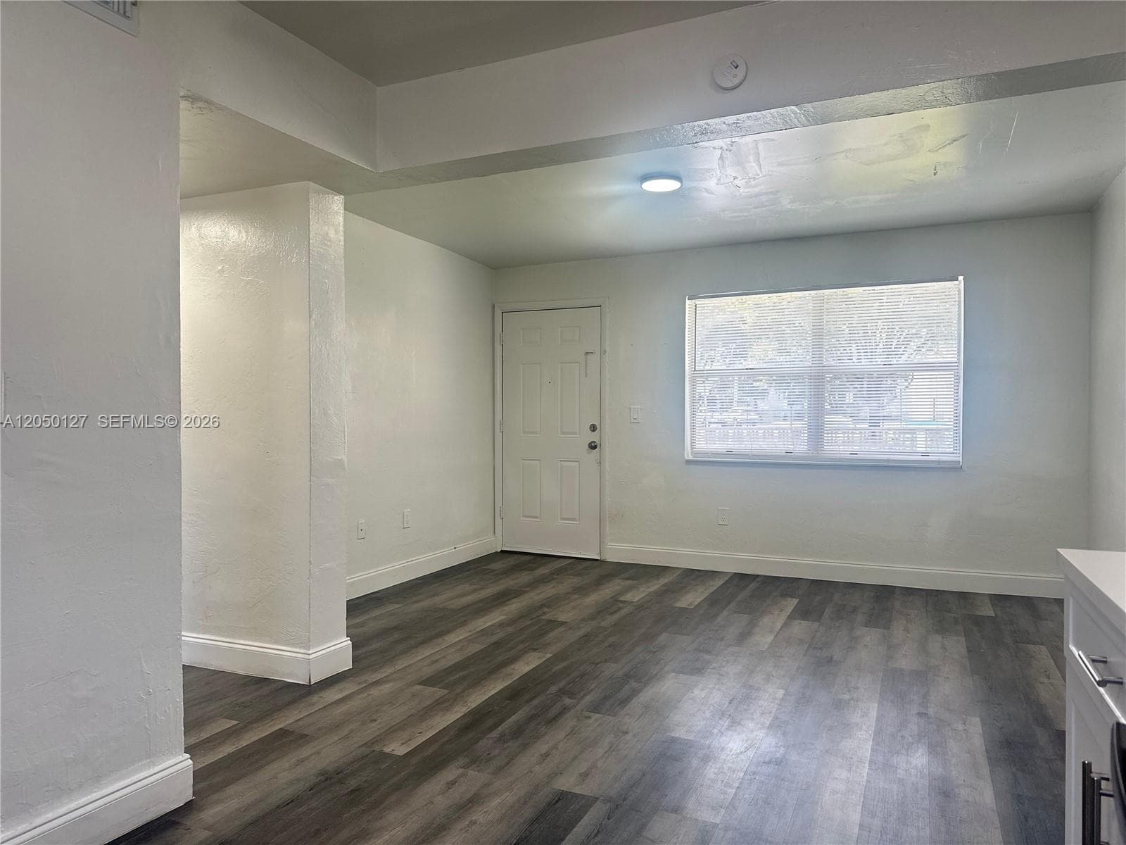 1545 NW 8th Ave # 105, Miami, FL 33136 photo 3