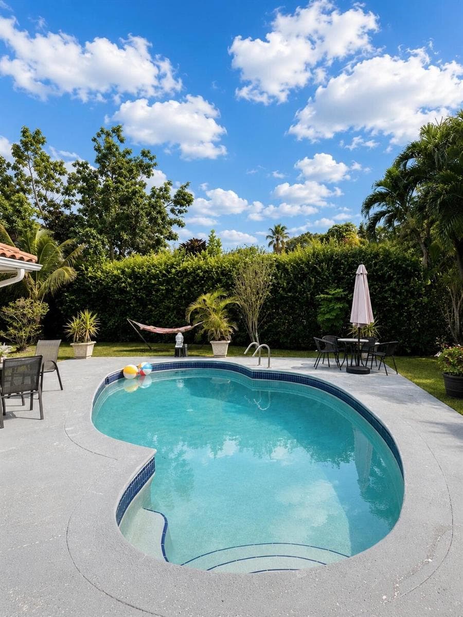 3608 NW 82nd Avenue, Coral Springs FL 33065 photo 3