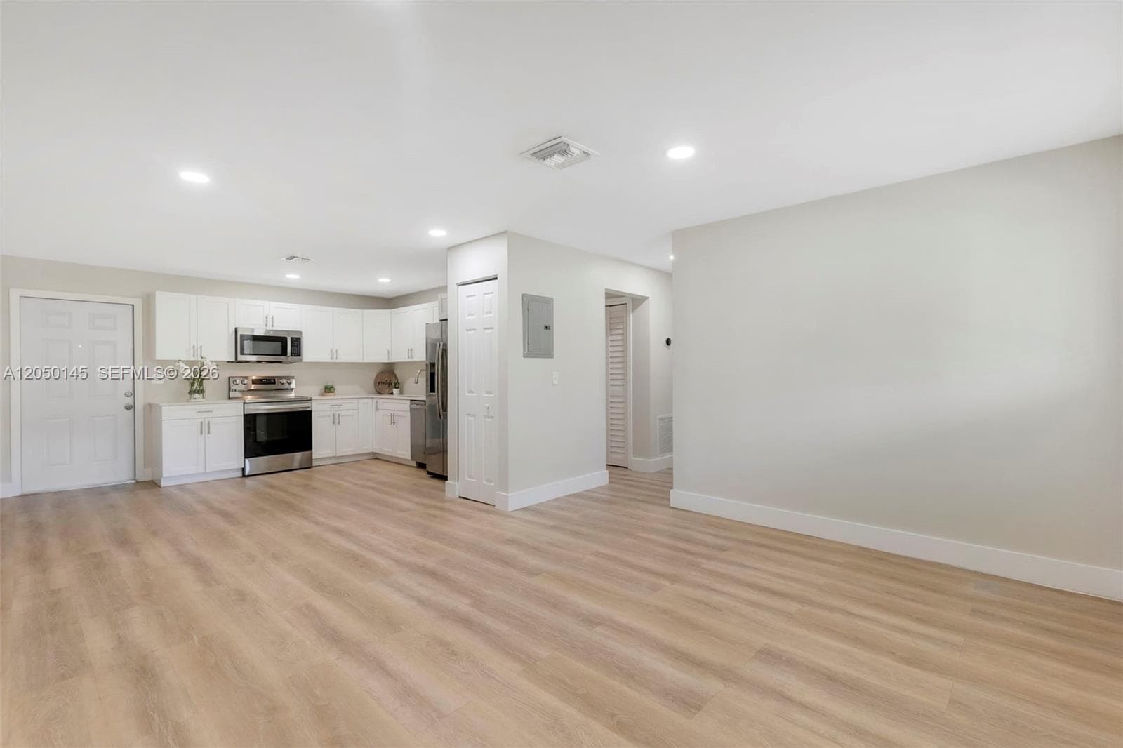 702 NW 18th St # 1-2, Fort Lauderdale FL 33311 photo 5