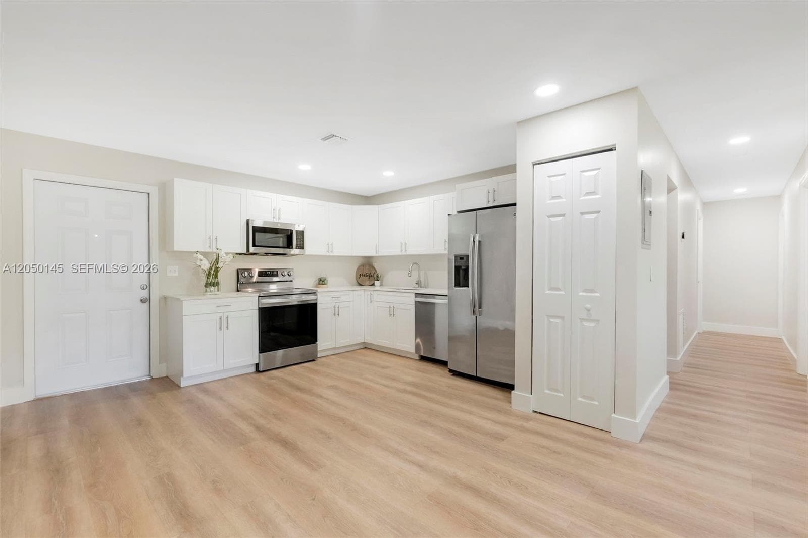 702 NW 18th St # 1-2, Fort Lauderdale FL 33311 photo 4