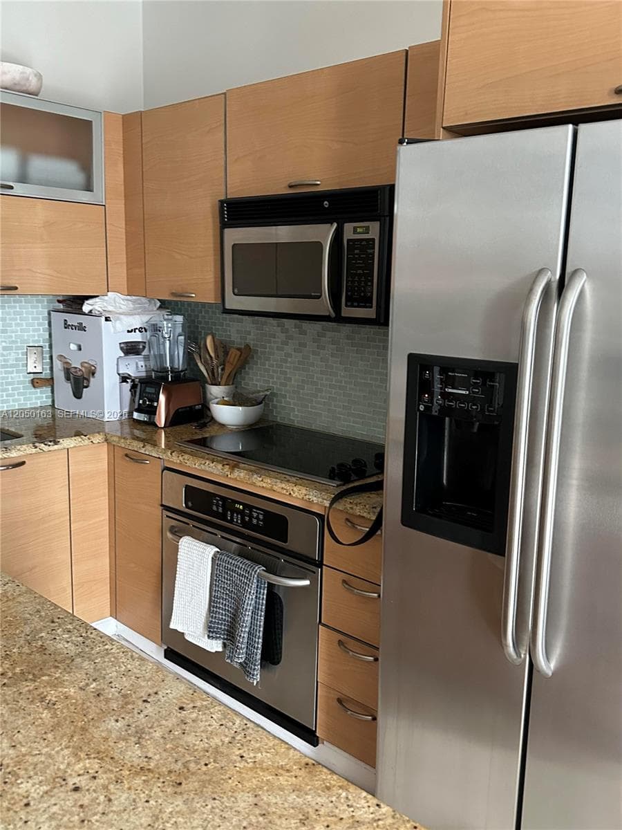3180 SW 22nd Ter # 507, Miami, FL 33145 photo 4