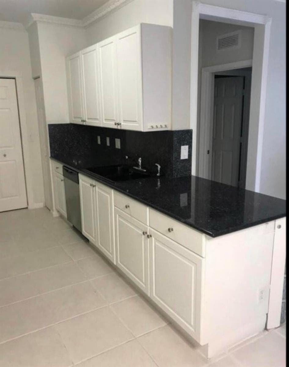 3545 Forest Hill Boulevard # 2, Palm Springs FL 33406 photo 2