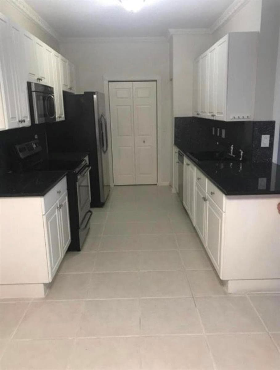 3545 Forest Hill Boulevard # 2, Palm Springs FL 33406 photo 4