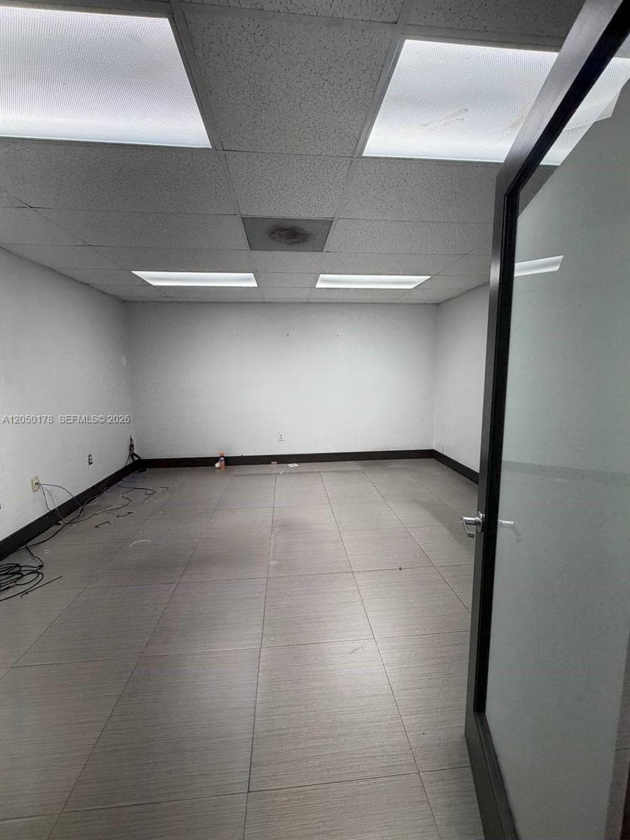 10850 NW 27th St, Doral FL 33172 photo 3
