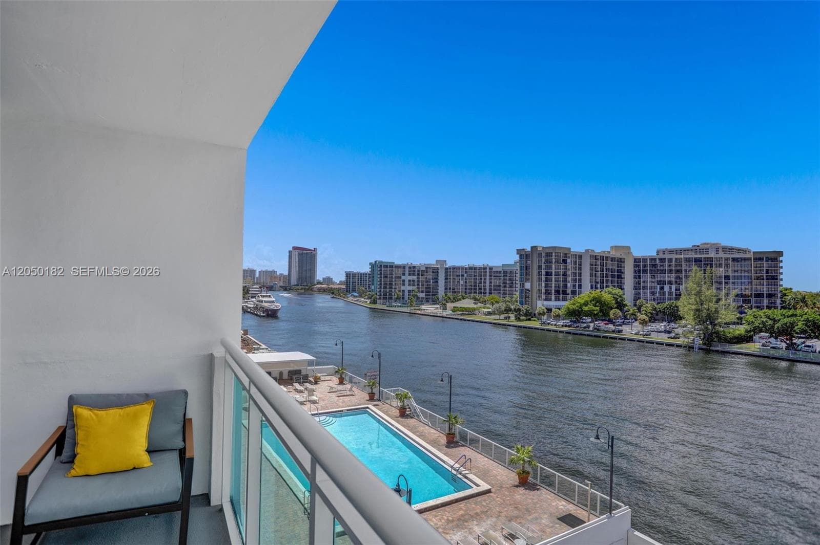 3000 S Ocean Dr # 412 (Available Sep 1), Hollywood FL 33019 photo 2