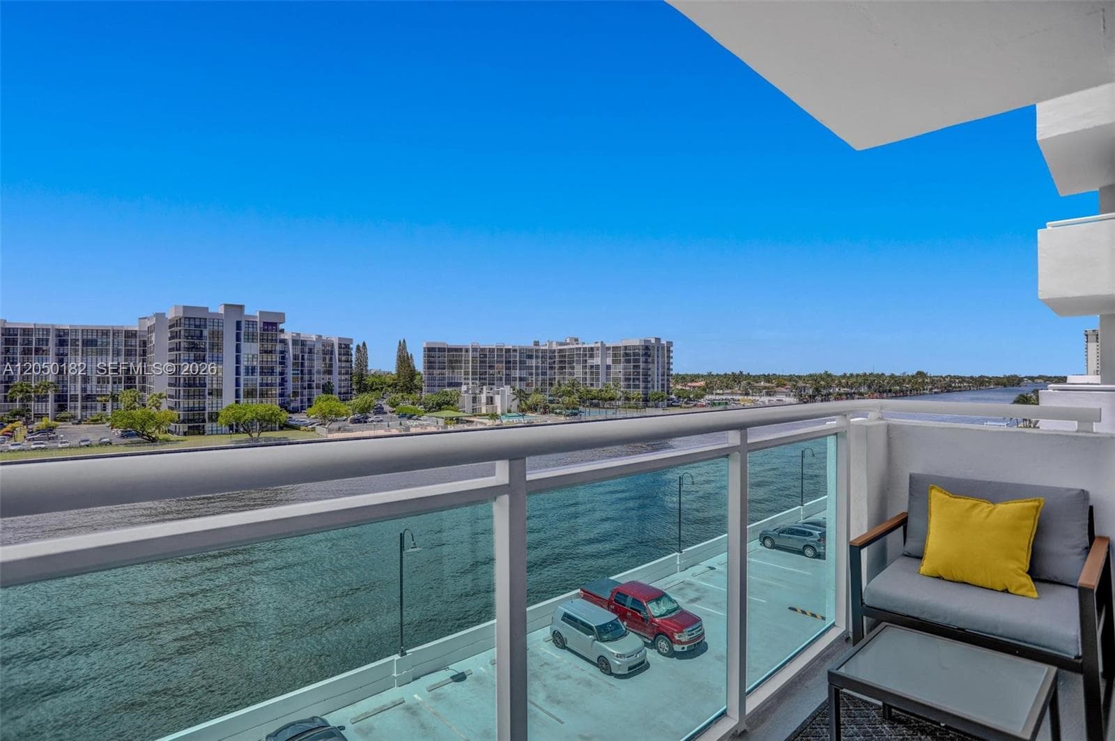 3000 S Ocean Dr, Hollywood FL 33019