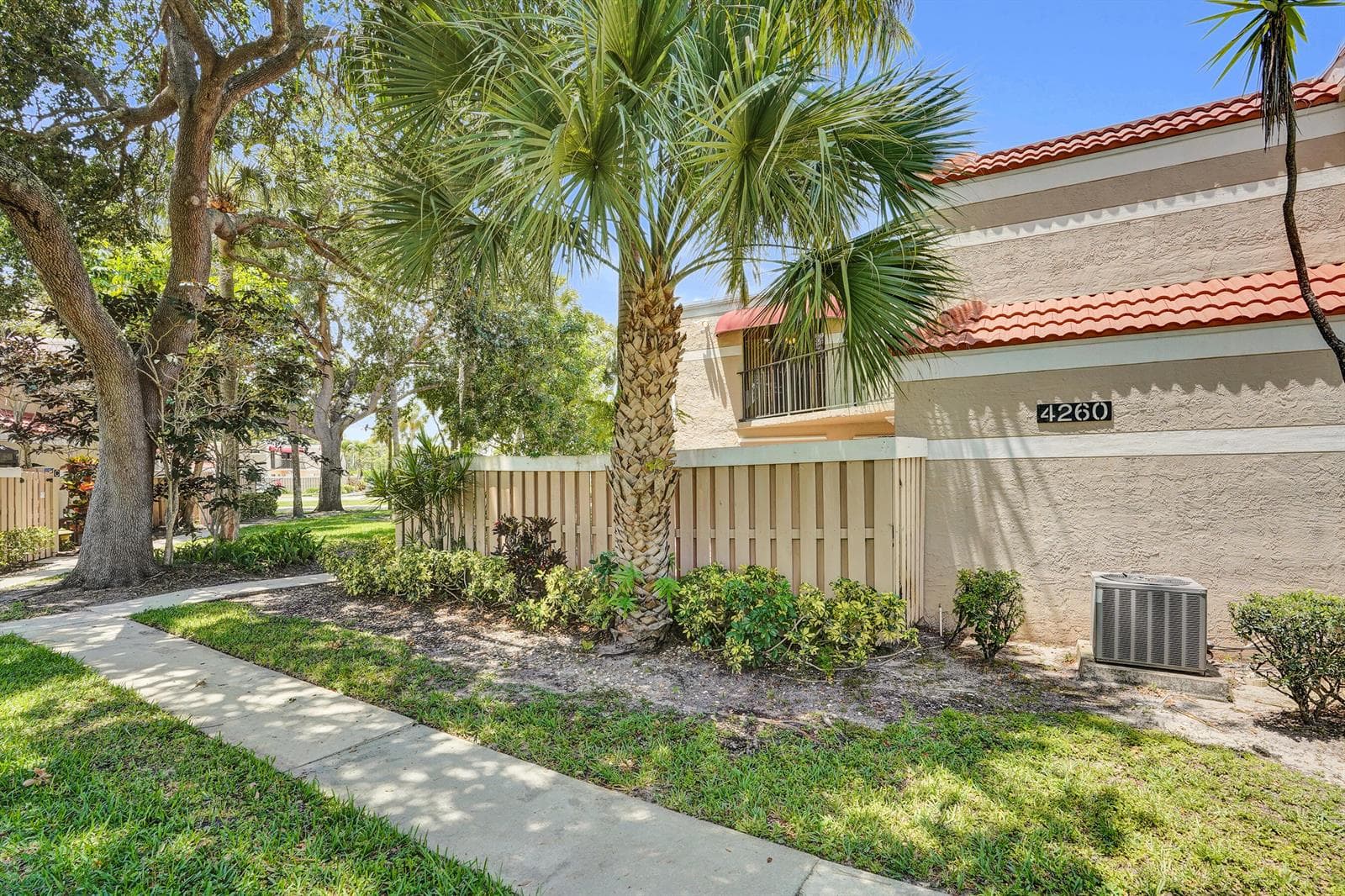 4260 Village Drive # D, Delray Beach FL 33445 photo 2