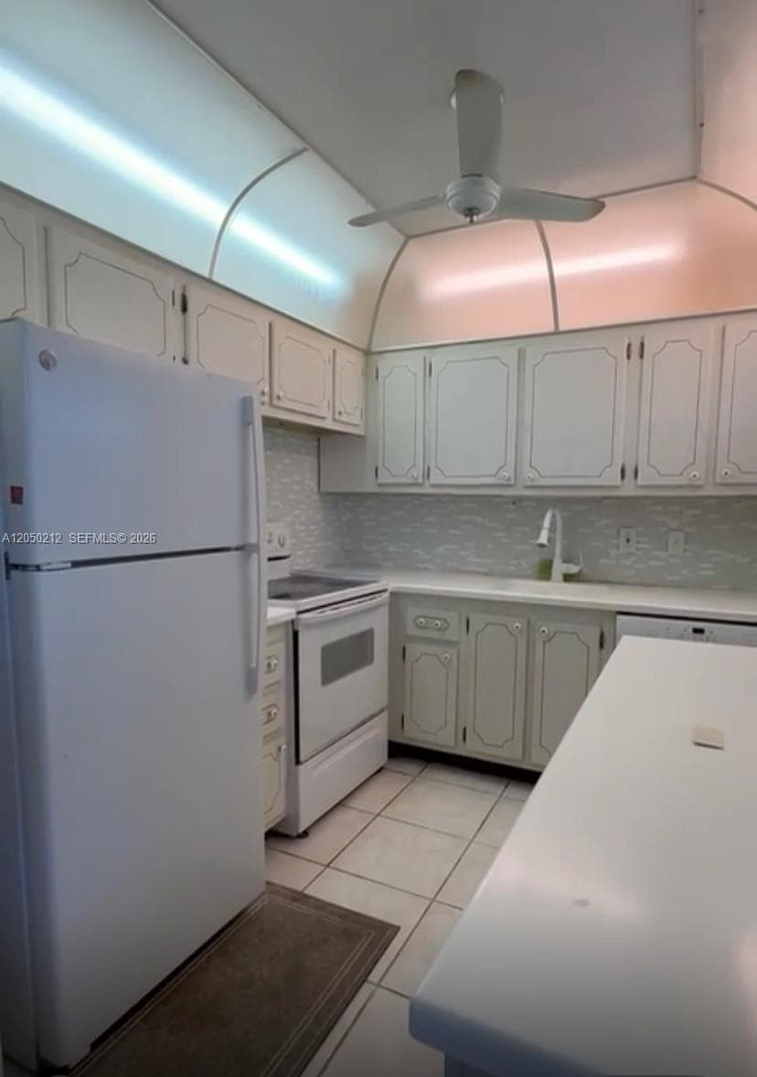 573 E Durham U # 573, Deerfield Beach FL 33442 photo 3