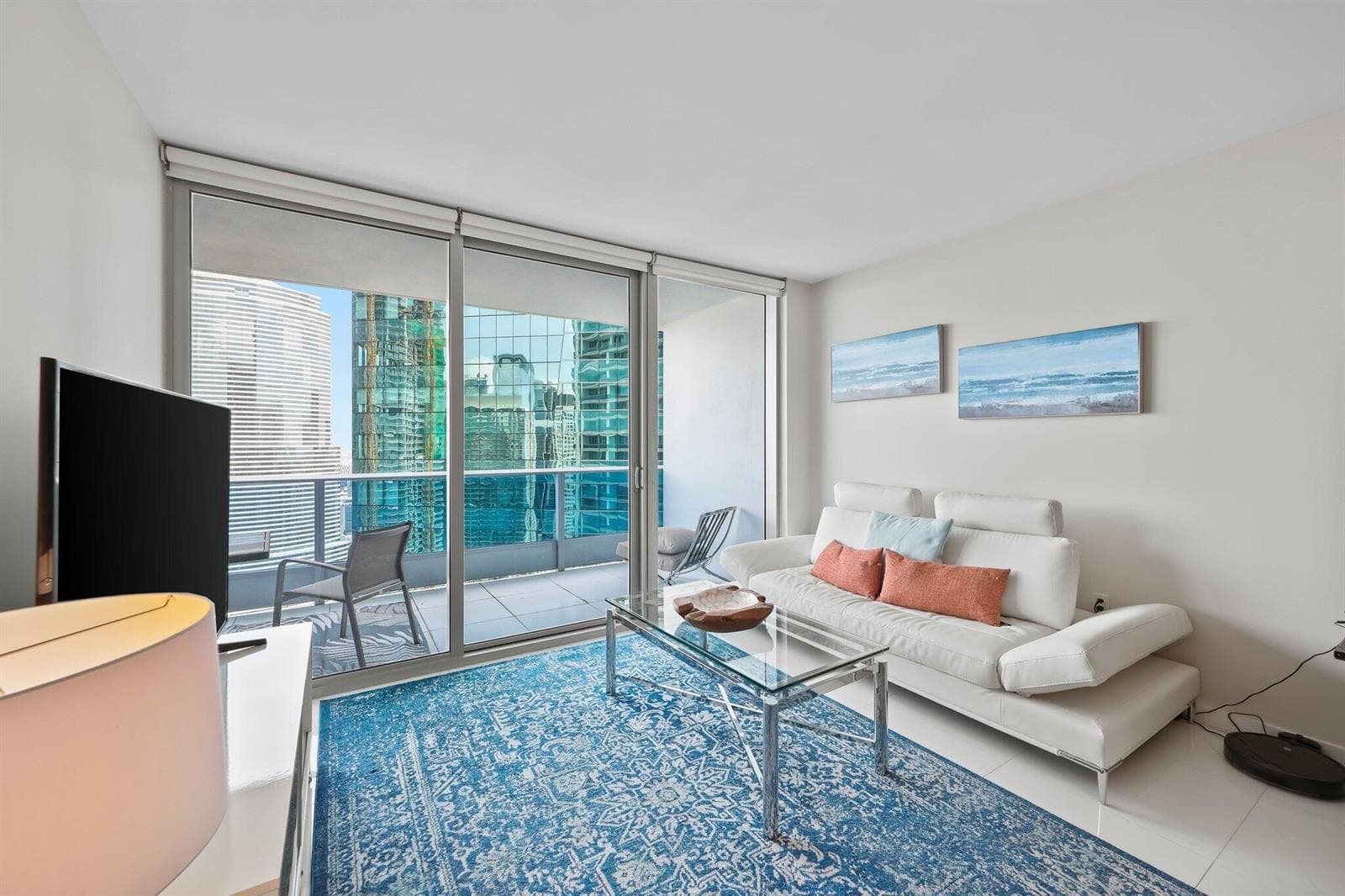 200 Biscayne Blvd Way # 3909, Miami FL 33131 photo 4