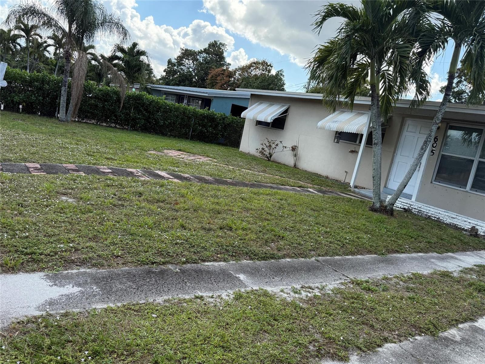 605 SW 22nd Avenue, Fort Lauderdale FL 33312 photo 3