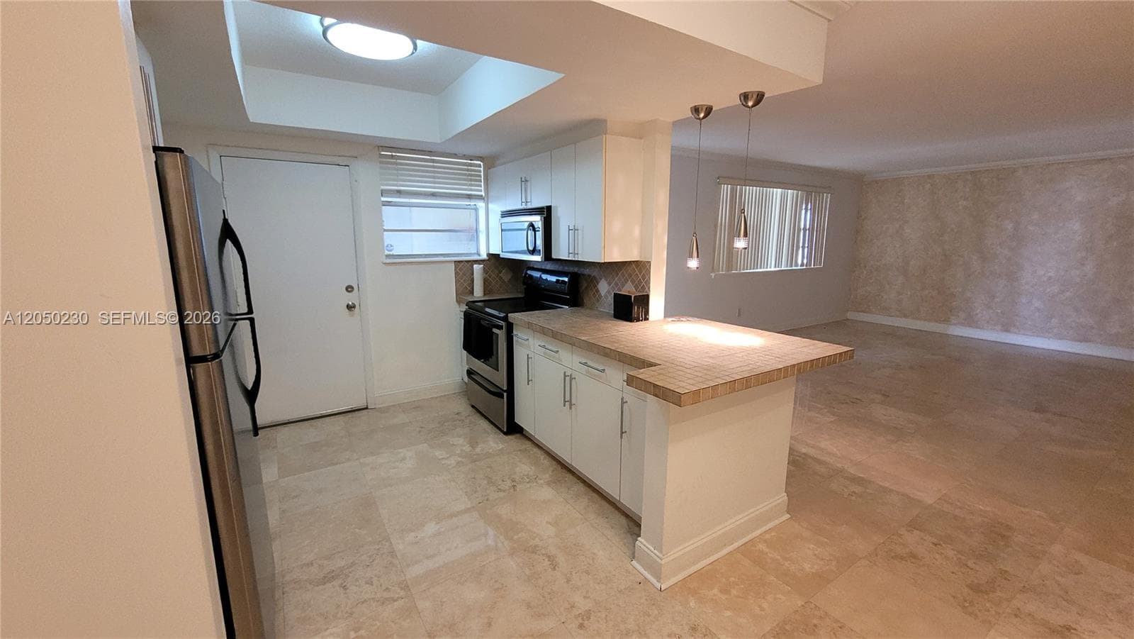 11960 NE 19th Dr # 5, North Miami FL 33181 photo 3