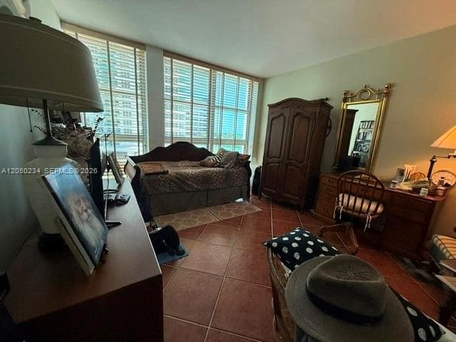 5055 Collins Ave # 4C, Miami Beach, FL 33140 photo 5