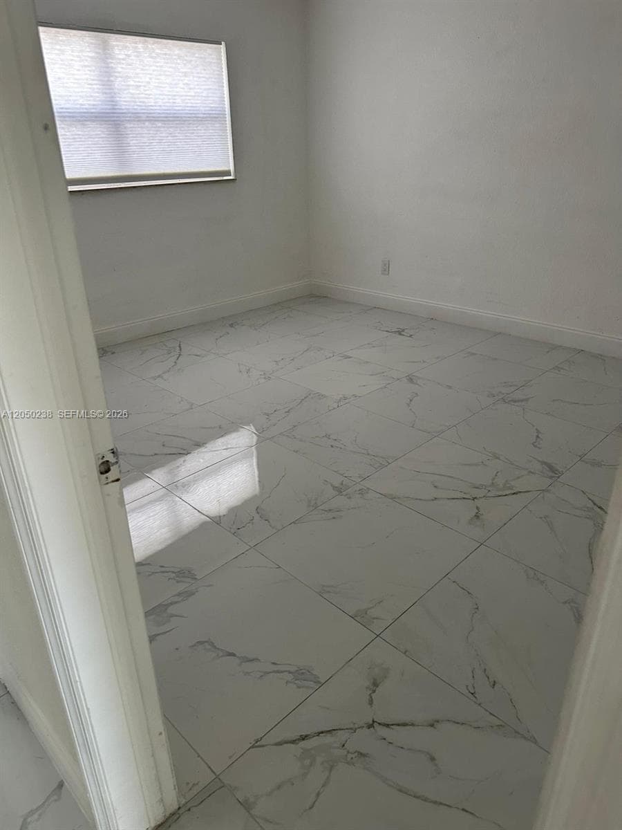7101 SW 89th Ct # 104, Miami, FL 33173 photo 2