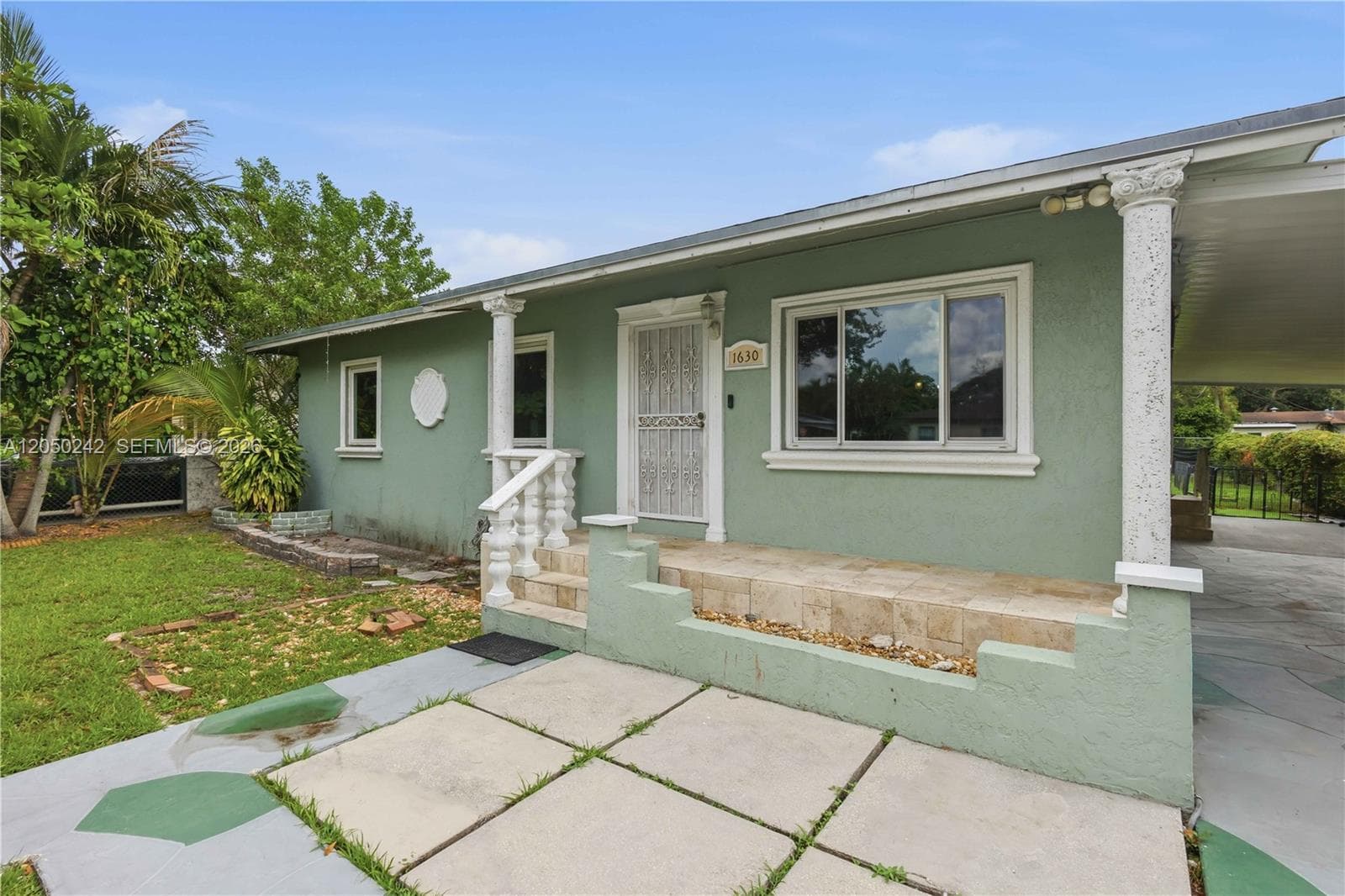 1630 NW 124th St, North Miami FL 33167 photo 3