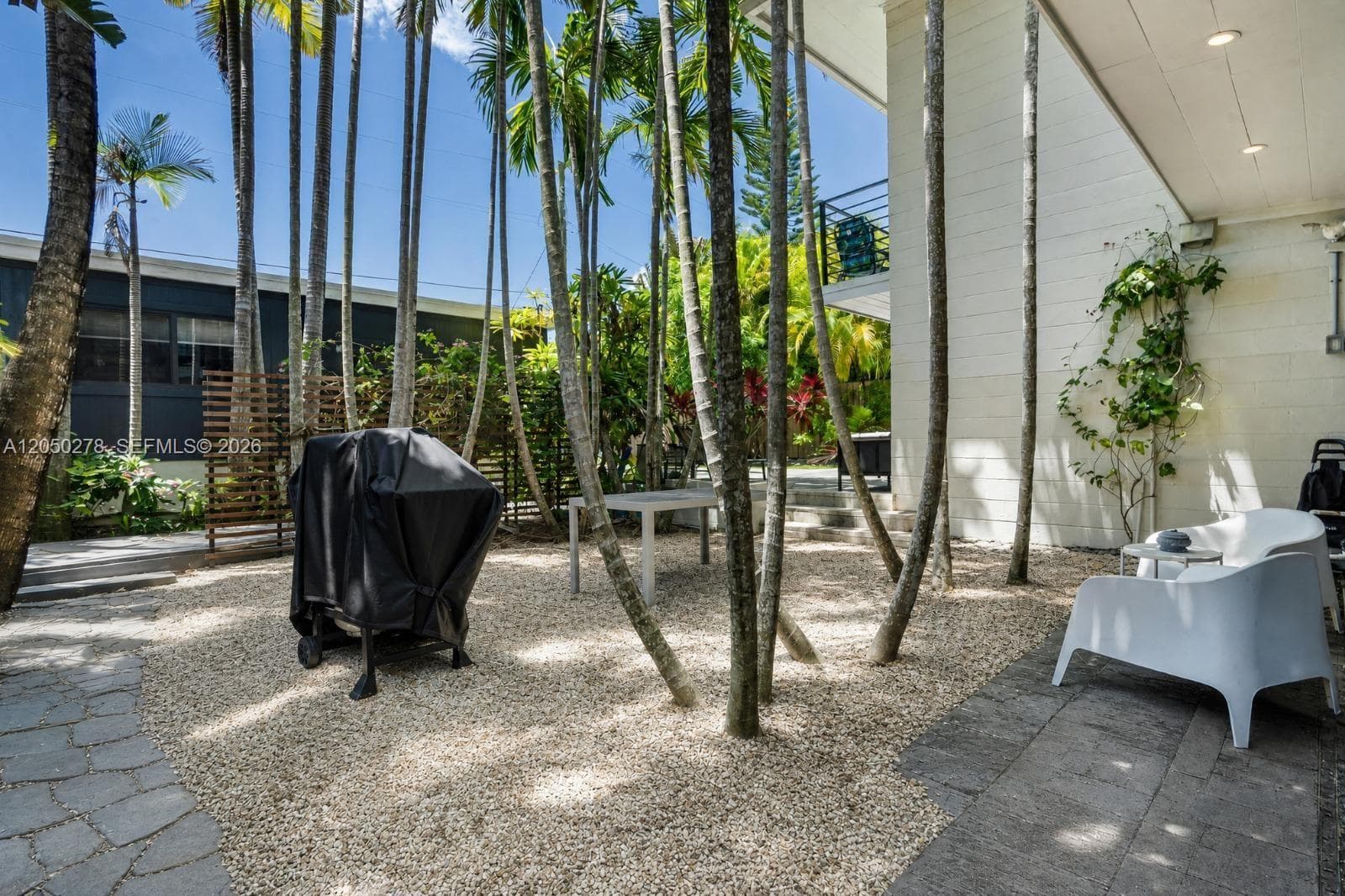 1548 Biarritz Dr, Miami Beach FL 33141 photo 3
