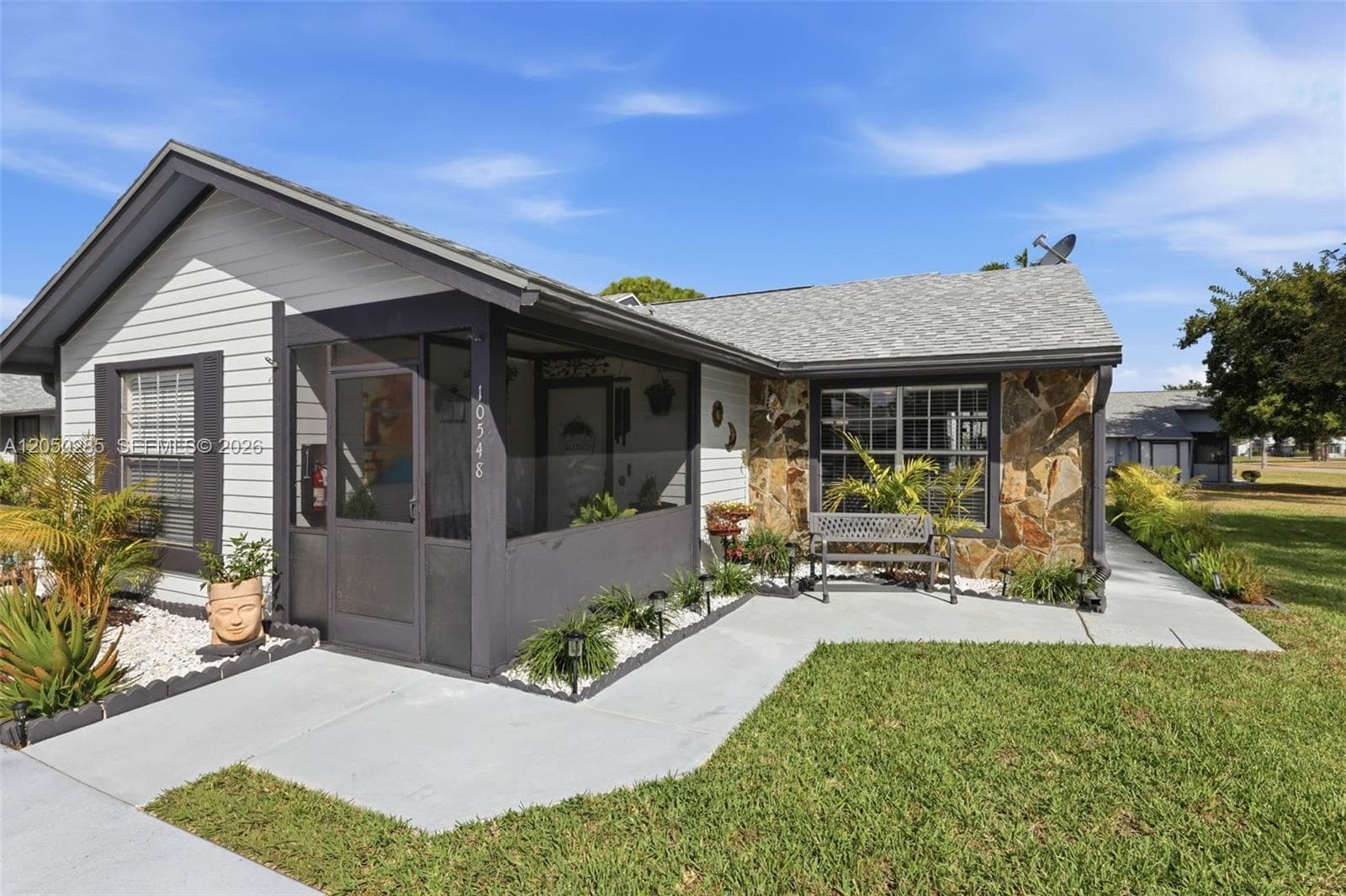 10548 Quincy CT, Lehigh Acres FL 33936 photo 2