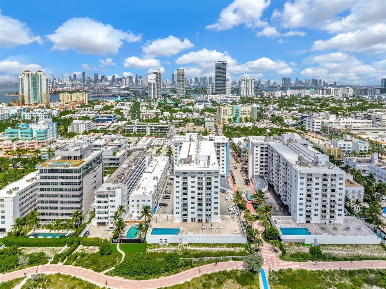 345 Ocean Dr # 623, Miami Beach FL 33139 photo 3