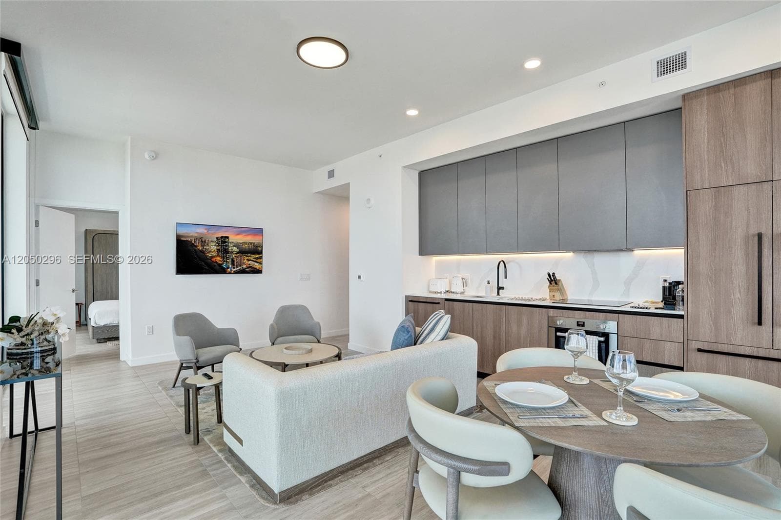 580 72nd St # 2102, Miami Beach FL 33141 photo 5