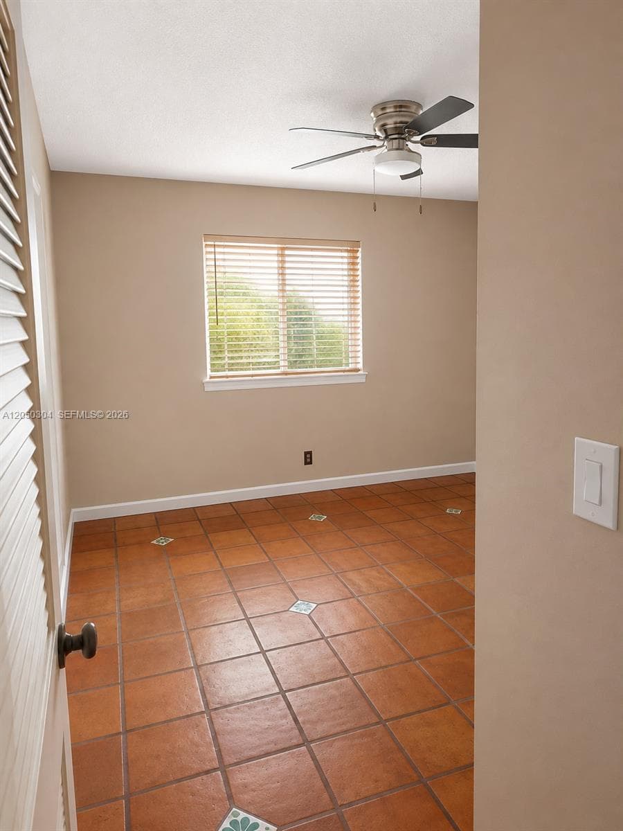 1733 Mayo St # 7, Hollywood FL 33020 photo 5