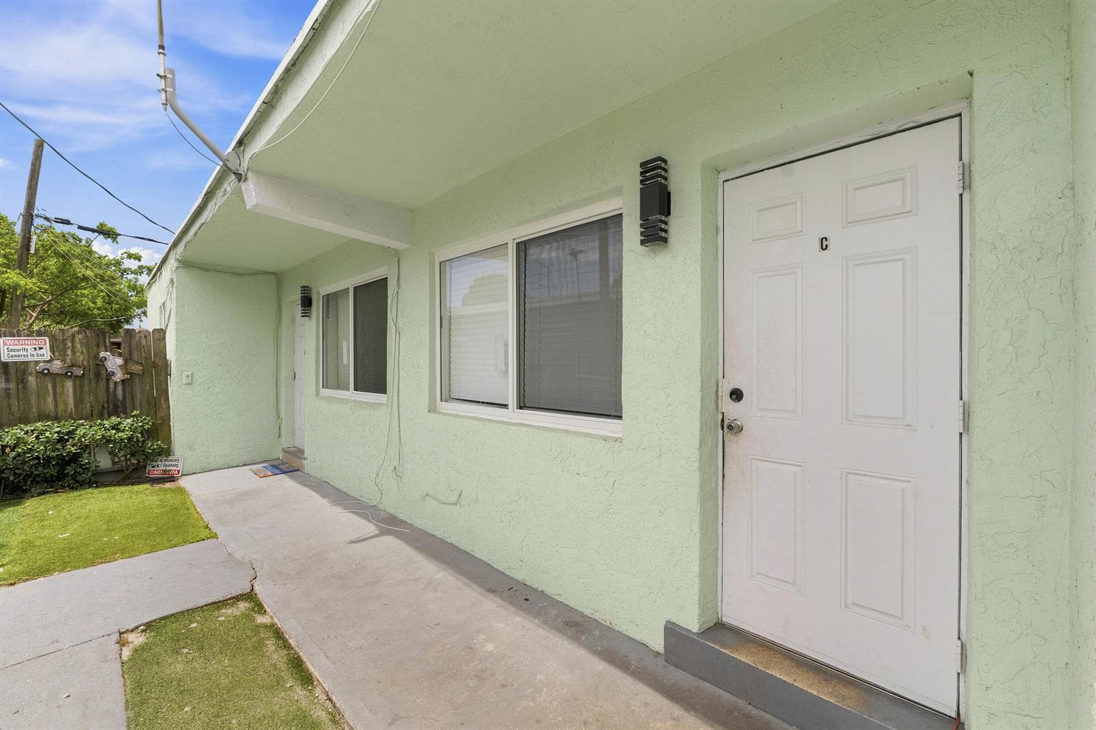 166 SW 3rd Street # d, Deerfield Beach FL 33441 photo 2