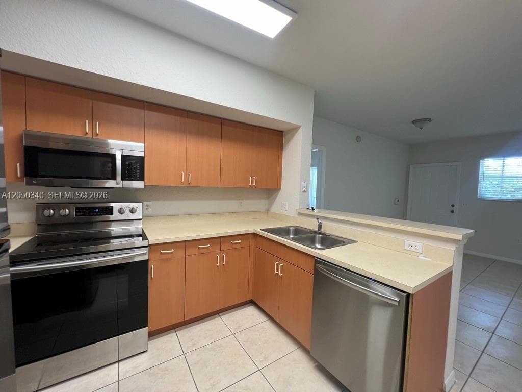 2006 Belmont Ln # 0, North Lauderdale FL 33068 photo 4