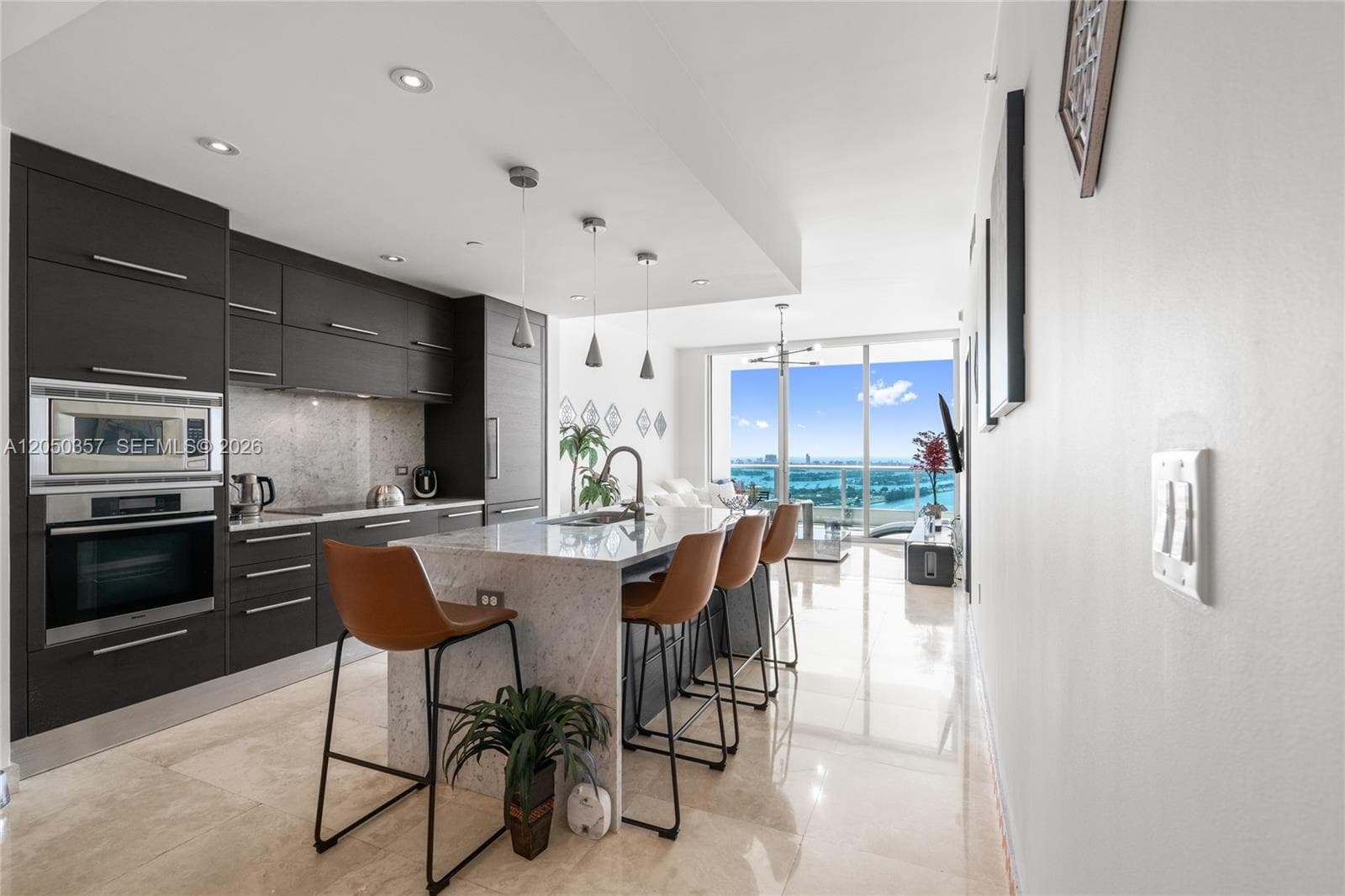 900 Biscayne Blvd # 3704, Miami FL 33132 photo 3