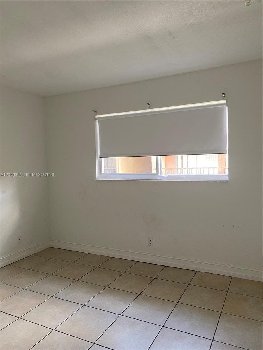 2840 NW 55th Ave # 2D, Lauderhill FL 33313 photo 3