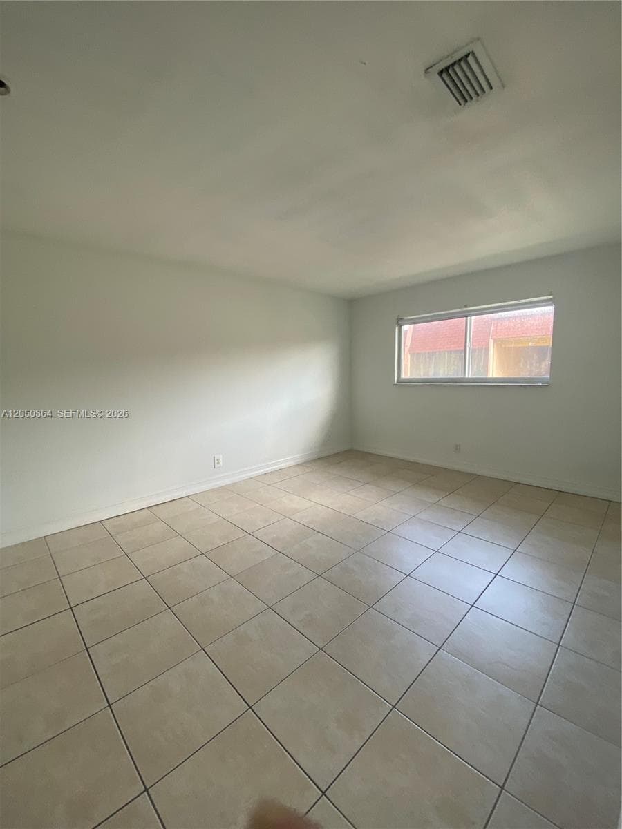2840 NW 55th Ave # 2D, Lauderhill FL 33313 photo 4