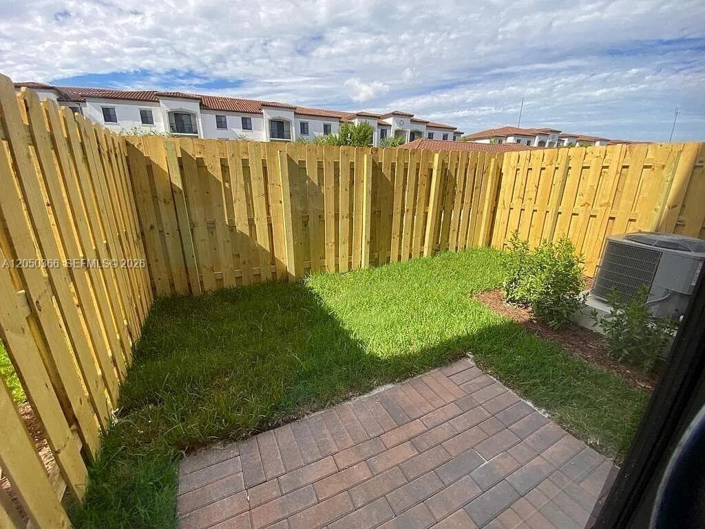 21071 NE 8th Ave # 21071, Miami FL 33179 photo 2