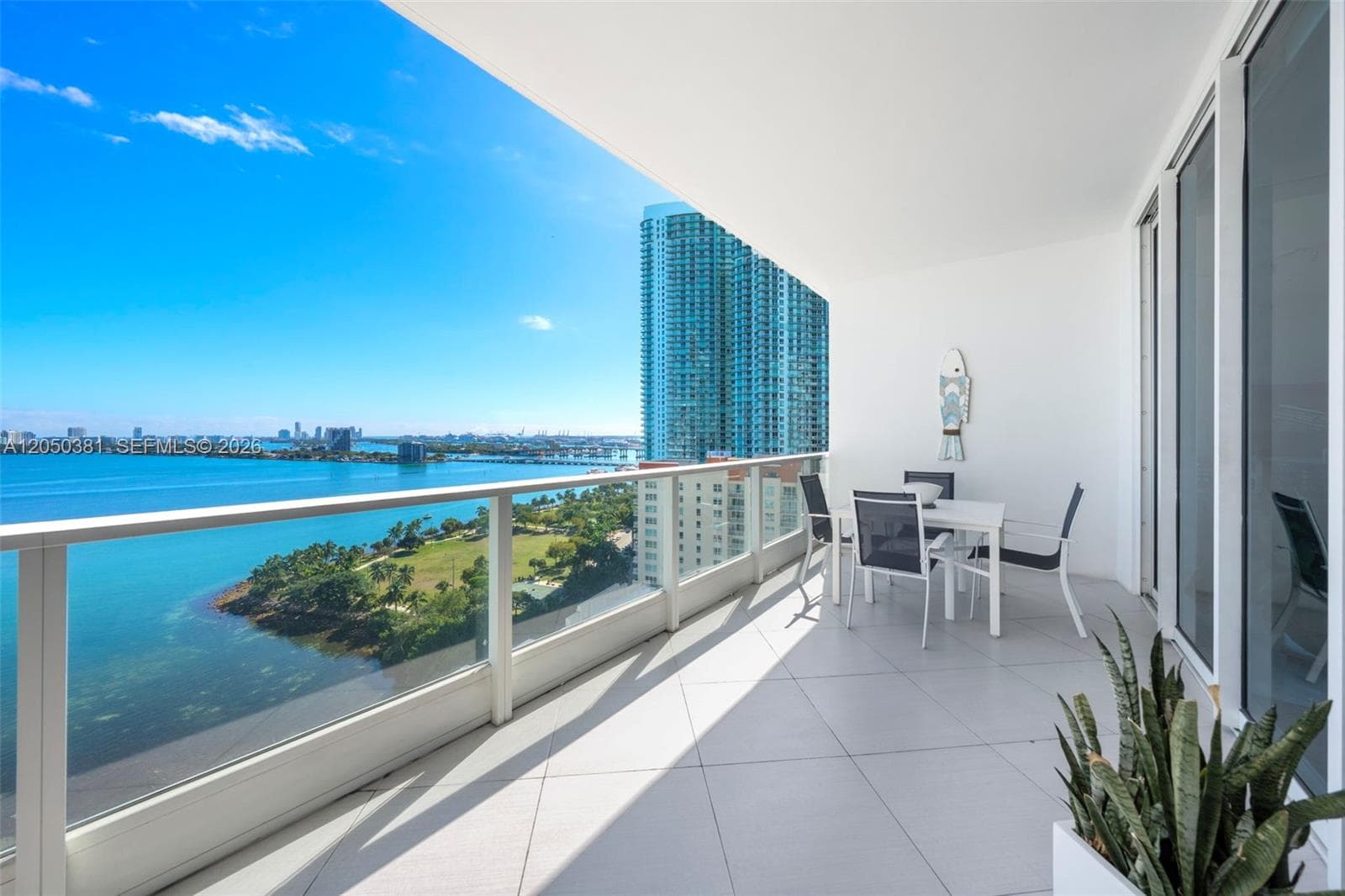 2020 N Bayshore Dr # 1908, Miami FL 33137 photo 3