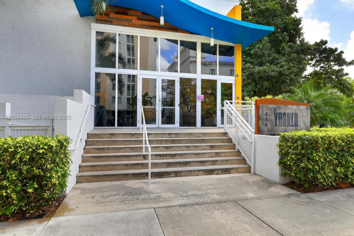 444 NE 30th St # 502, Miami, FL 33137 photo 2
