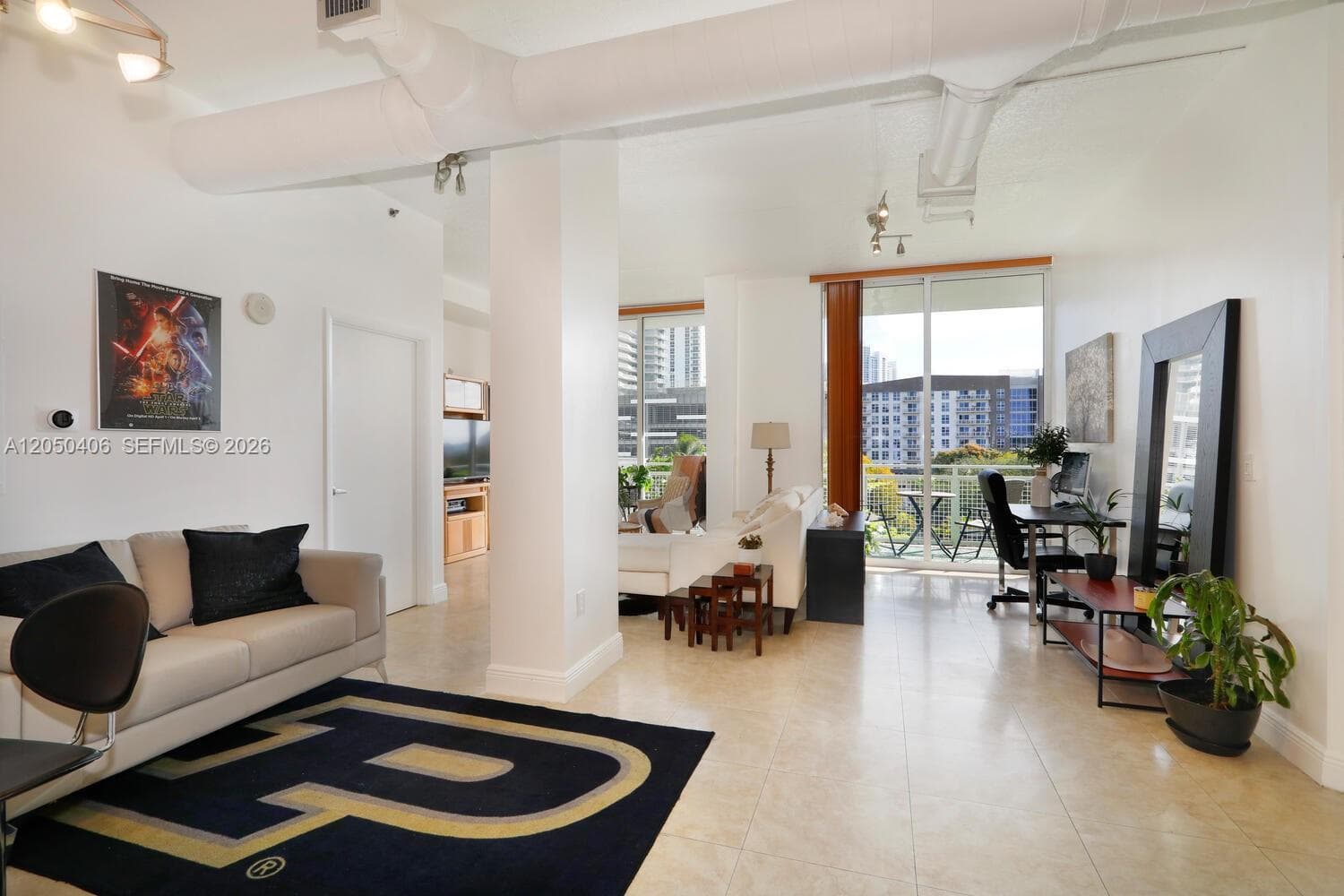 444 NE 30th St # 502, Miami, FL 33137 photo 3