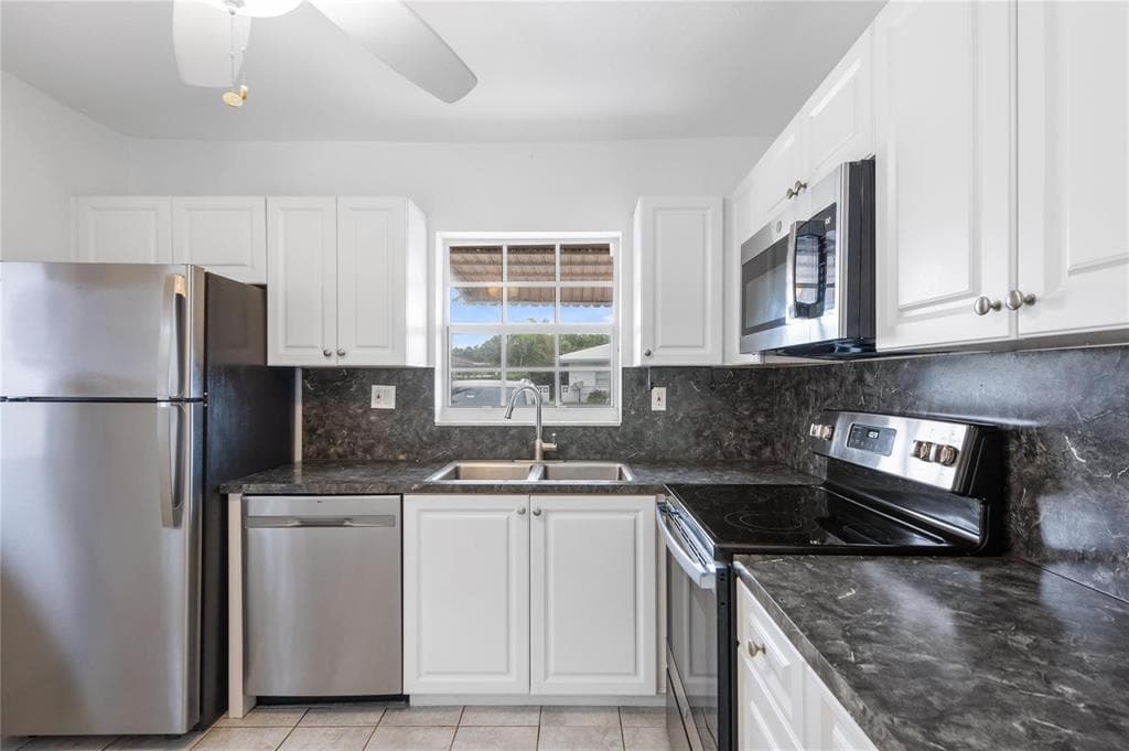 242 Neptune Avenue, Lauderdale By The Sea FL 33308 photo 2