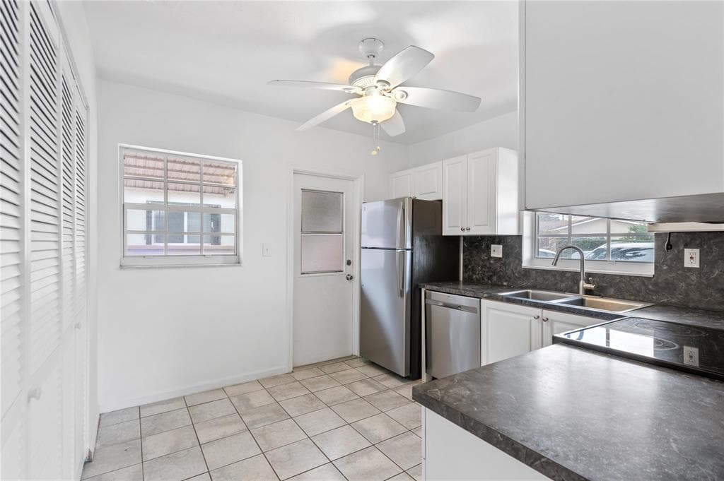 242 Neptune Avenue, Lauderdale By The Sea FL 33308 photo 3