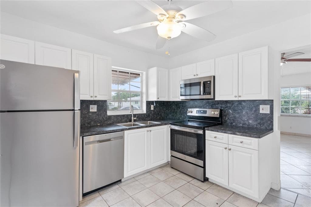 242 Neptune Avenue, Lauderdale By The Sea FL 33308 photo 5