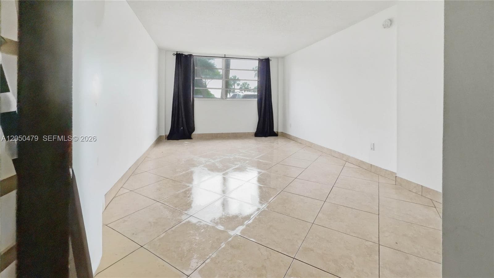 16450 Miami Dr # 103, North Miami Beach FL 33162 photo 5