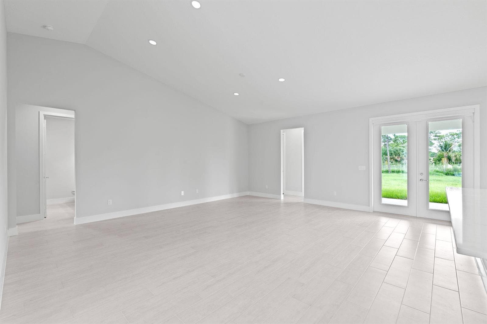 11299 42nd Road N, Royal Palm Beach FL 33411 photo 4