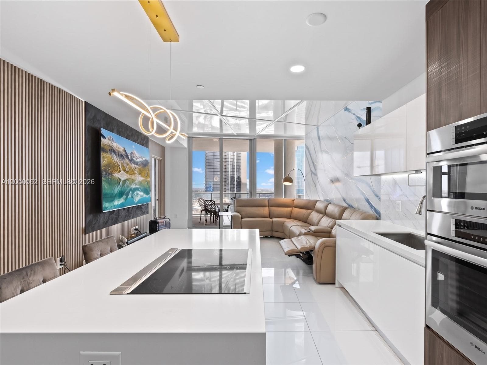 851 NE 1st Ave # 3000, Miami FL 33132 photo 2
