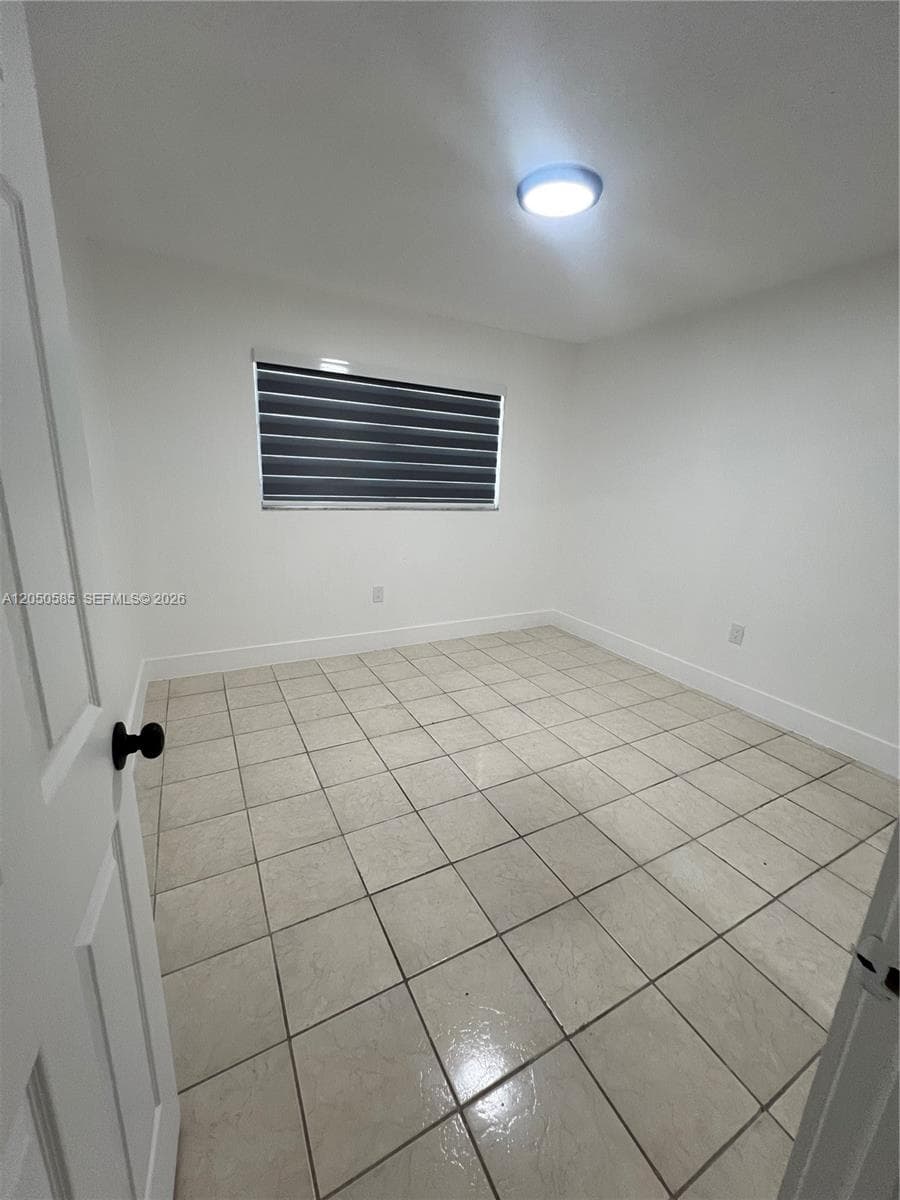 590 NW 65th St # 3, Miami, FL 33150 photo 4