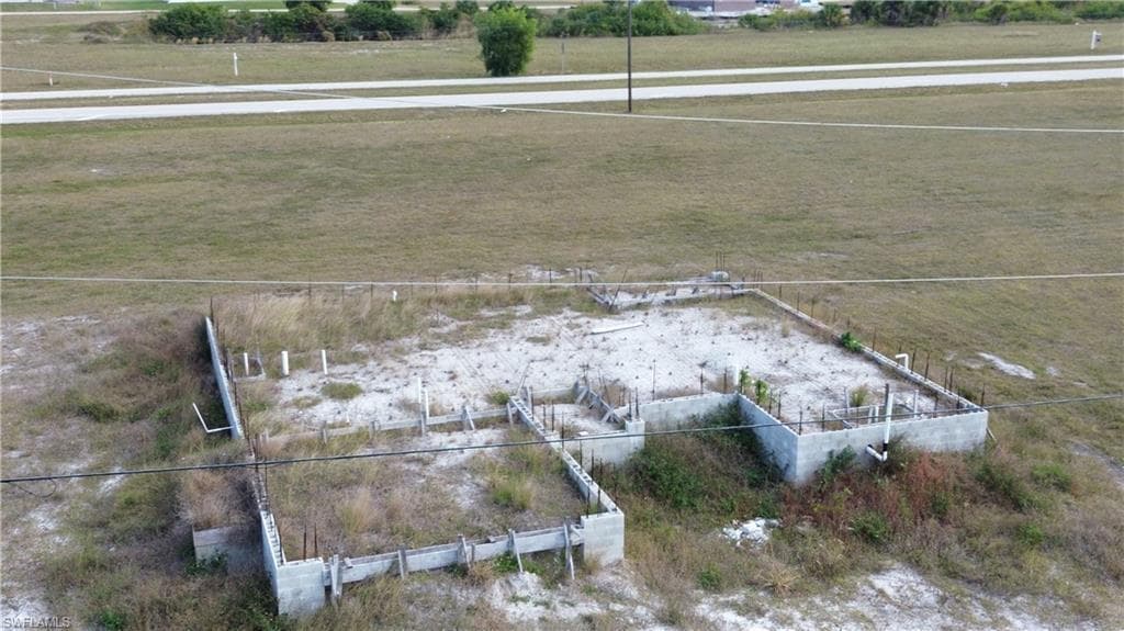 3939 NW 41st Avenue, Cape Coral FL 33993