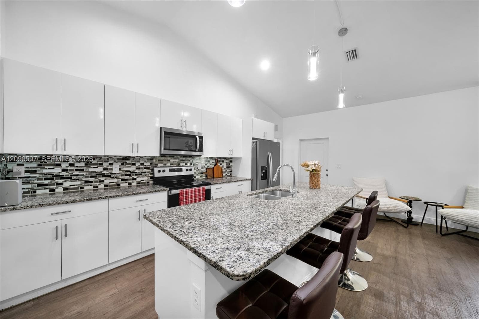 1109 N HILTON CIR, La Belle FL 33935 photo 5