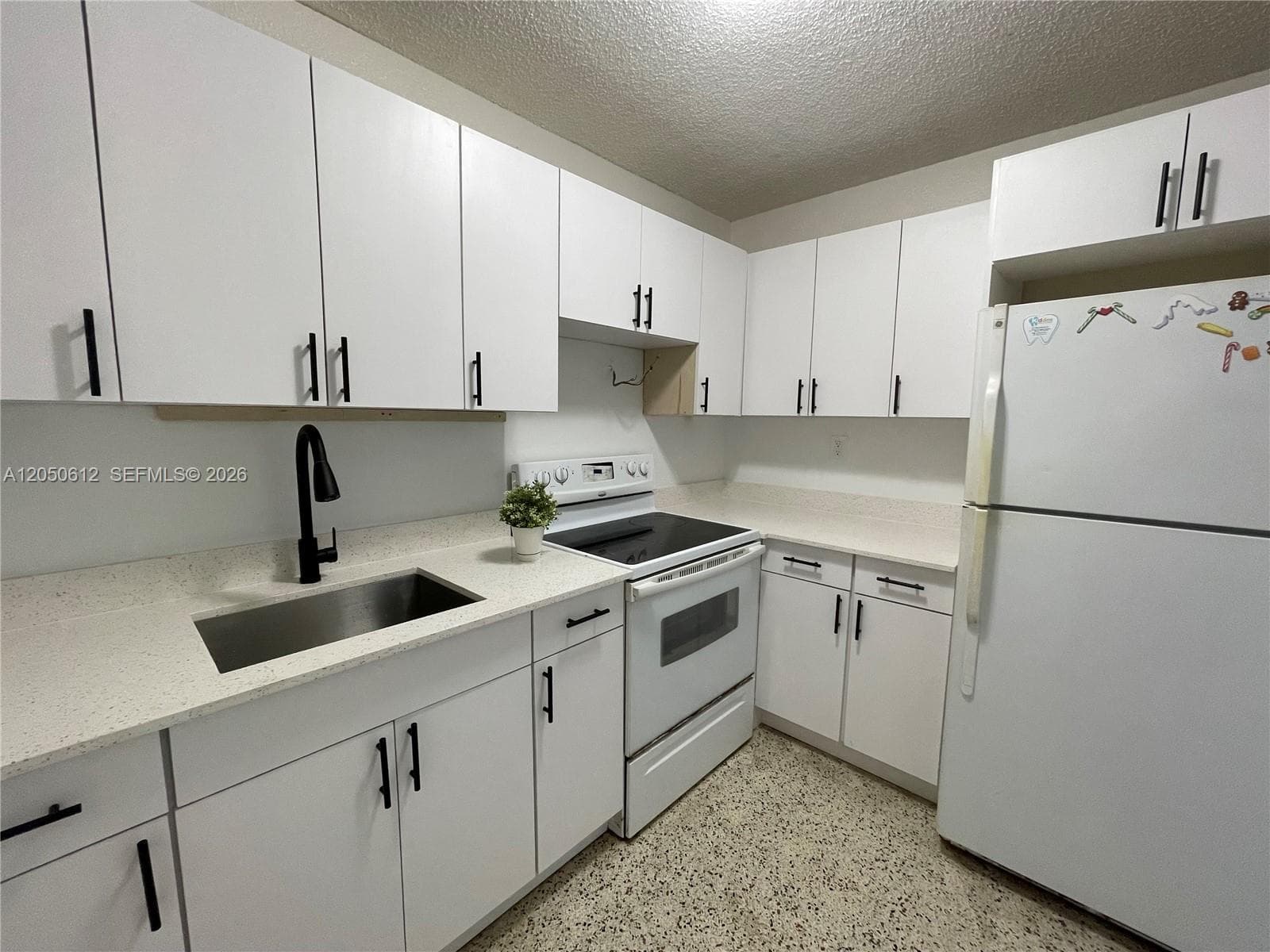 142 SW 18th Ave # 19, Miami FL 33135 photo 4