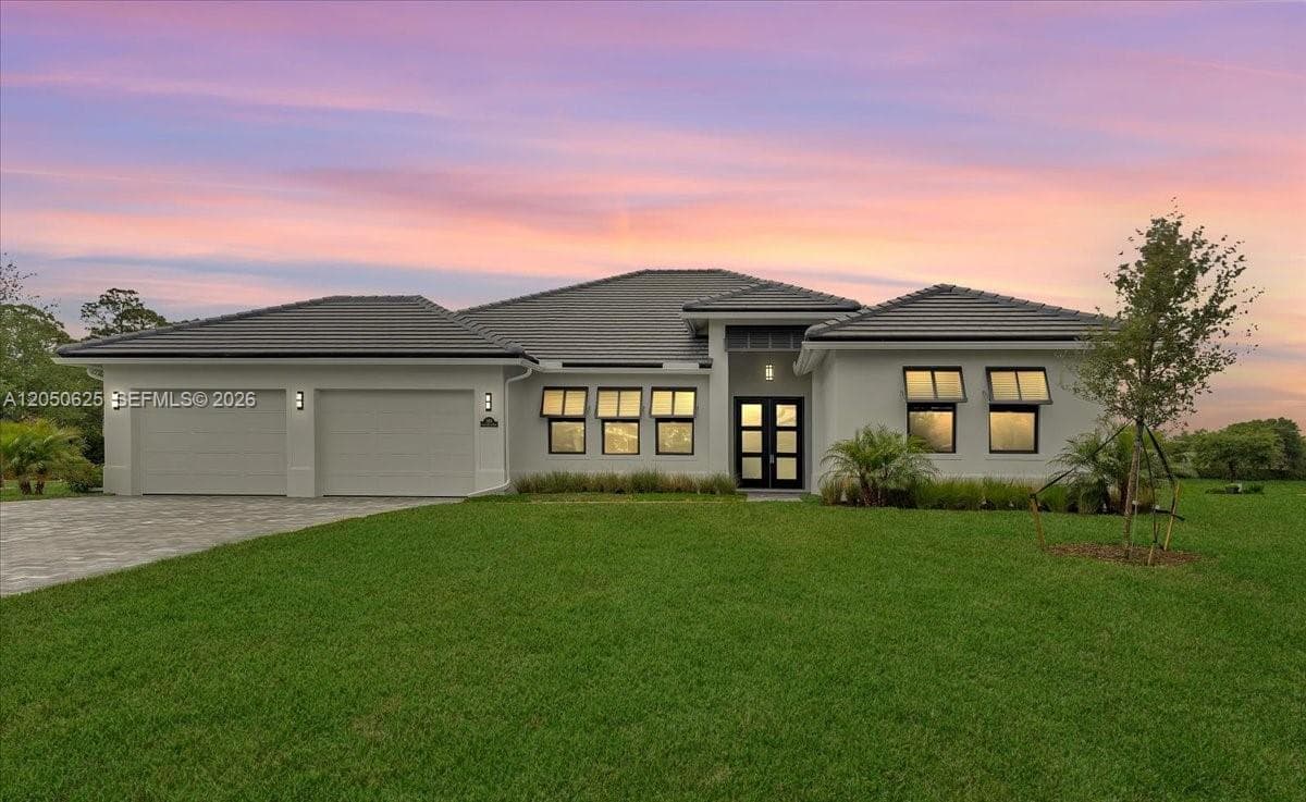 520 Caroline Dr, Vero Beach FL 32968 photo 4