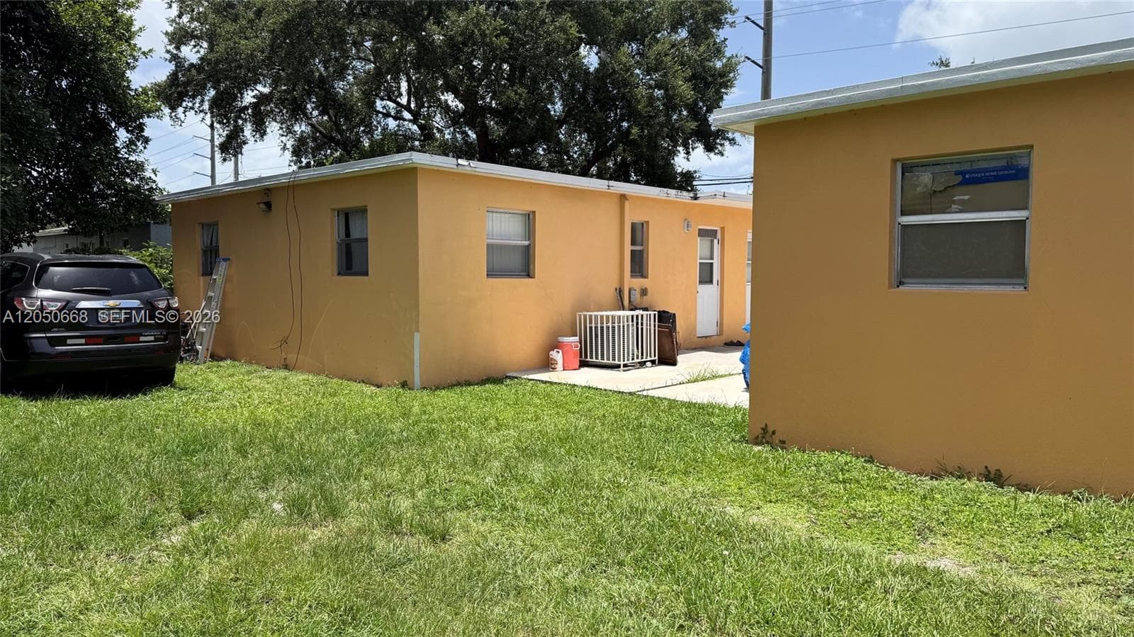5730 NW 11 Ave, Miami FL 33127 photo 5