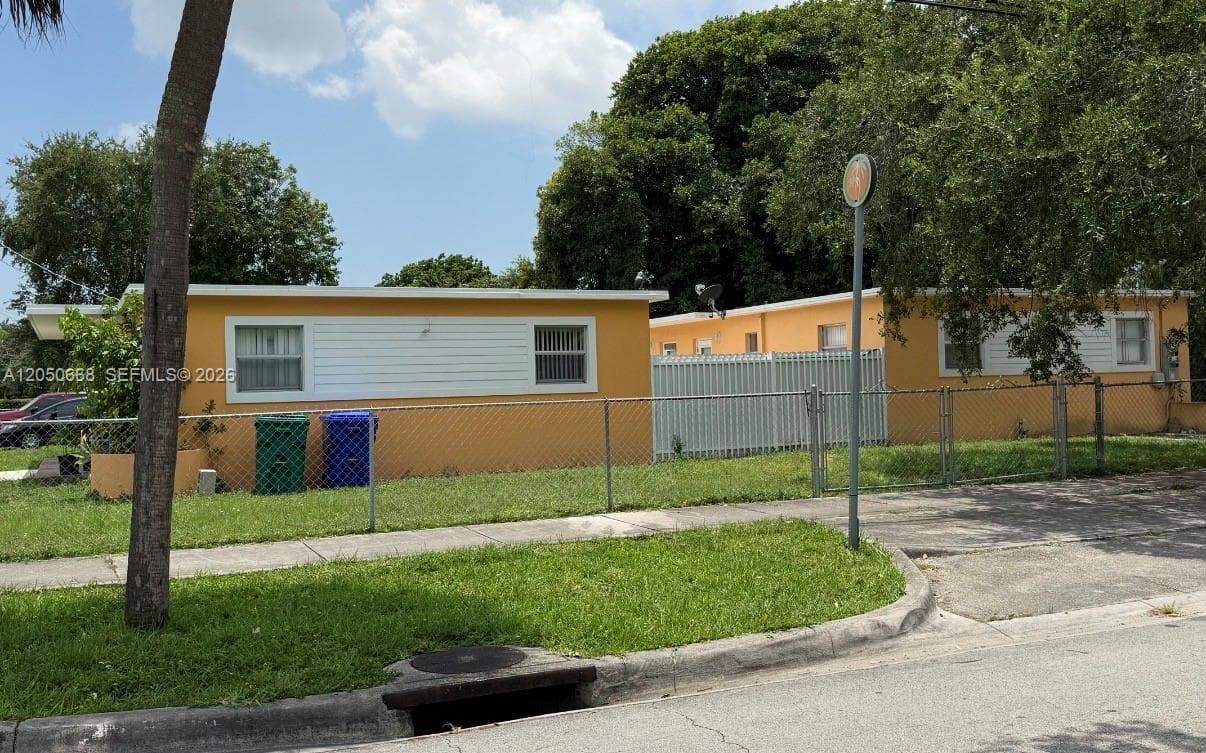 5730 NW 11 Ave, Miami FL 33127 photo 4