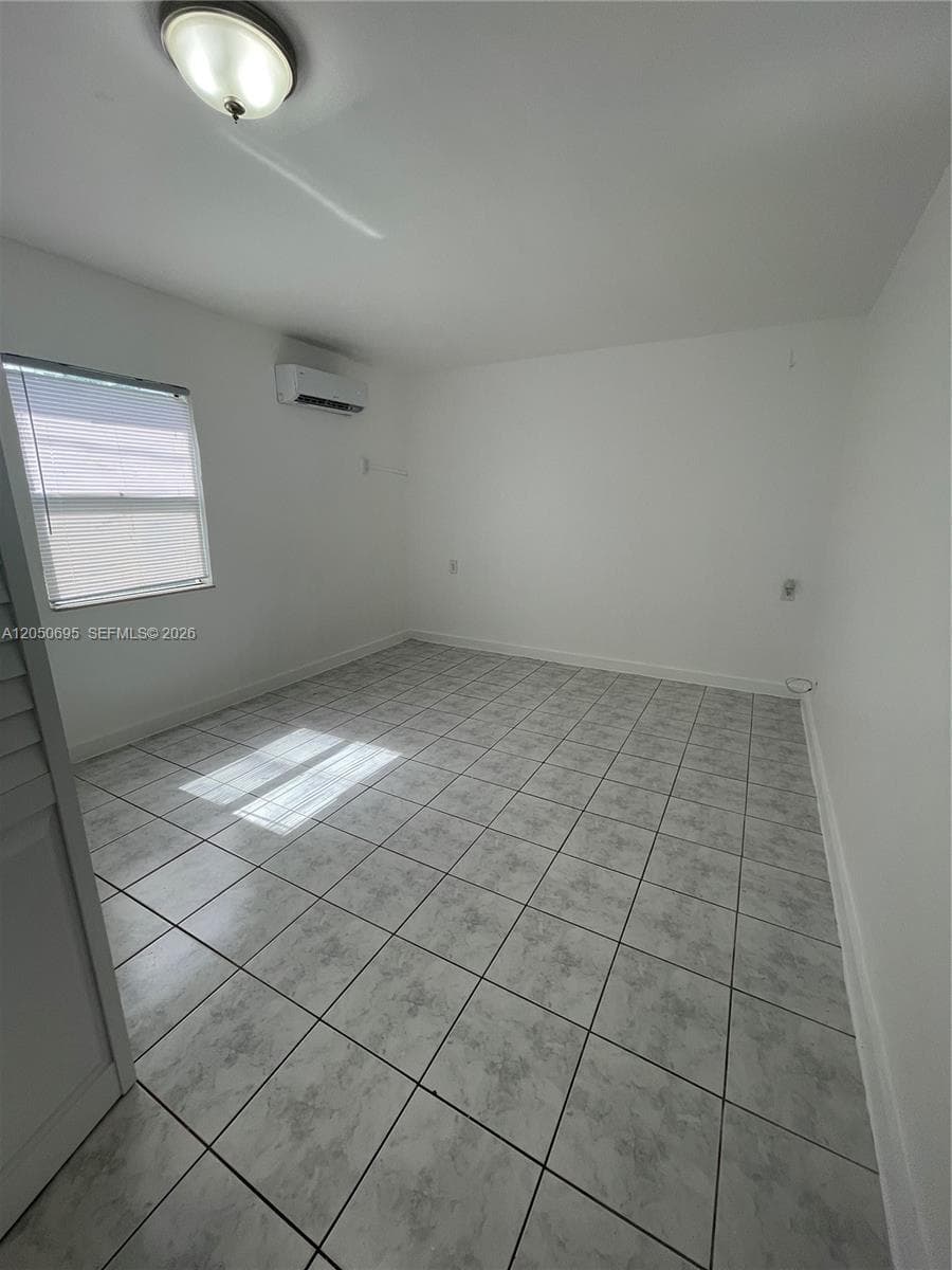 1567 NE 110th Ter # C, Miami, FL 33161 photo 3